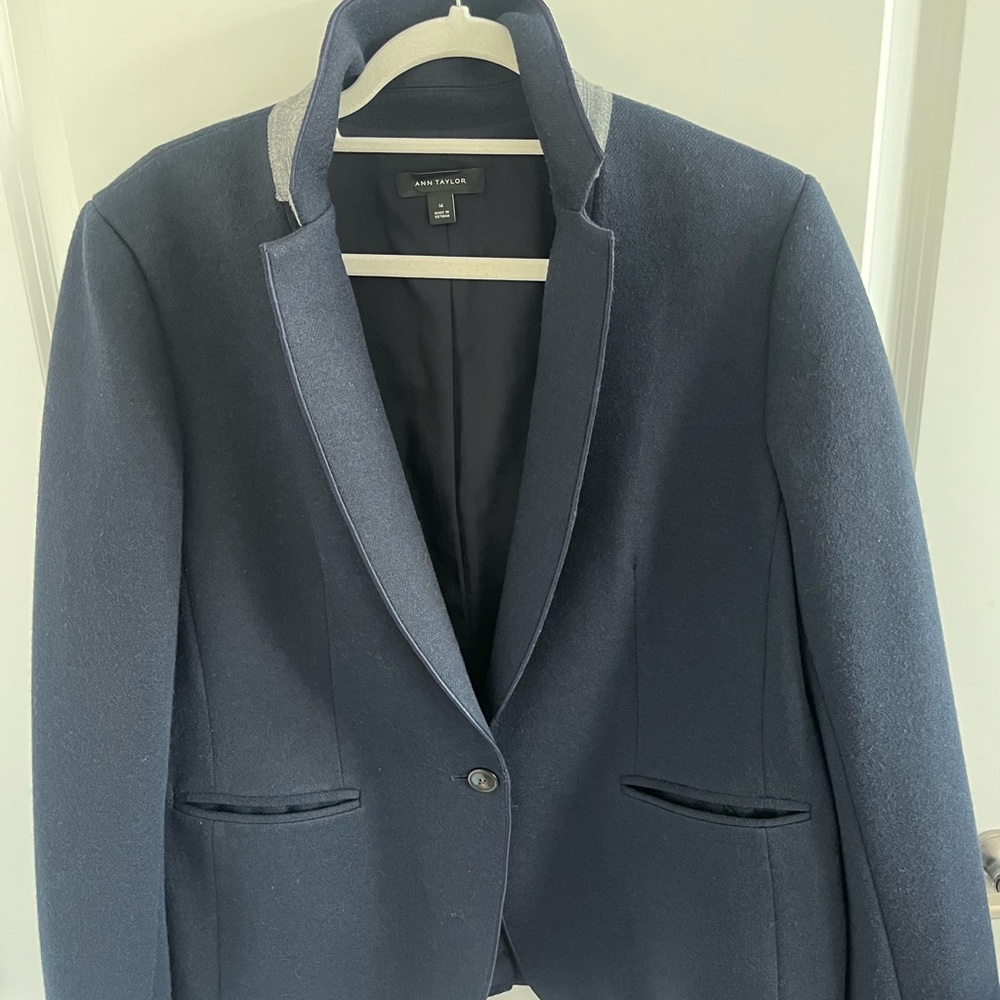 $16 Ann Taylor Dark Blue Jacket with Light Gray Collar